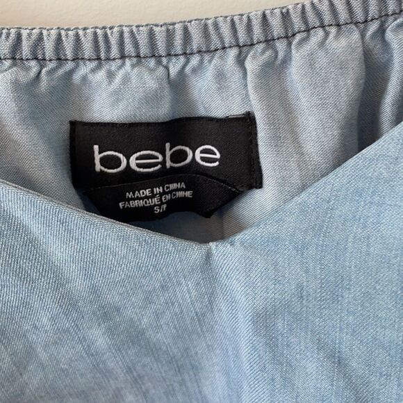 BEBE Denim Croptop - Picture 2 of 4